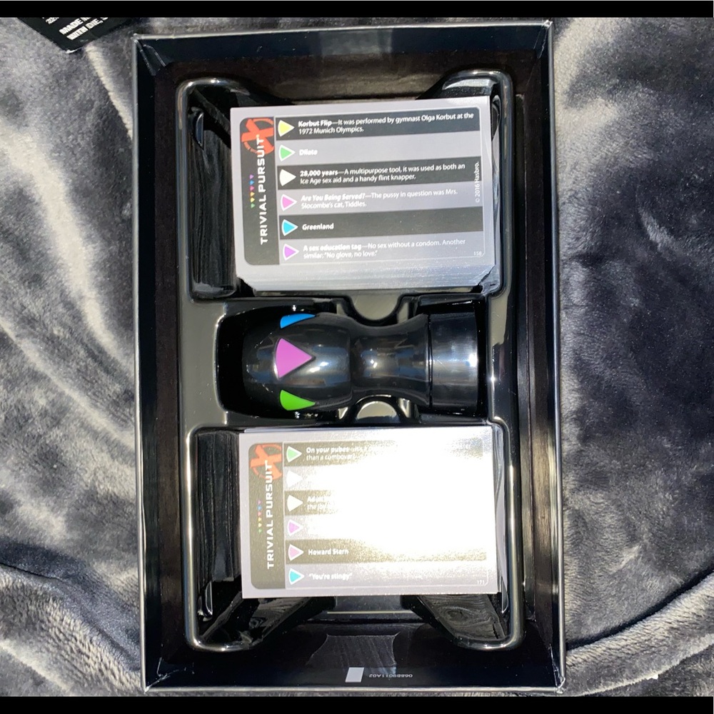 Trivia Card Game - Picture 2 of 3